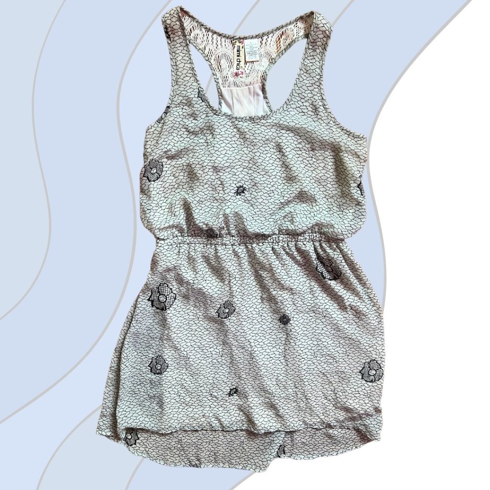 Mimi Chica Summer White Floral Summer Mini Dress Size Large